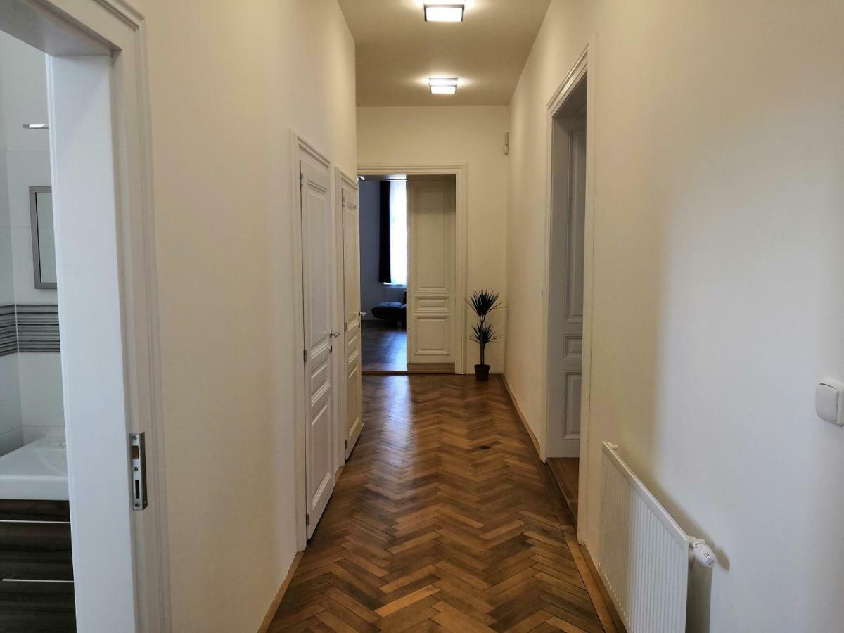 Villa Cafe Krnov Dış mekan fotoğraf